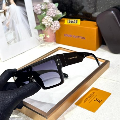 Luxury Designer 8776 Unisex Sunglasses - Image 4