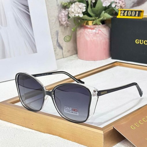 GC Luxe 24001 Women Wayfarers - Image 2