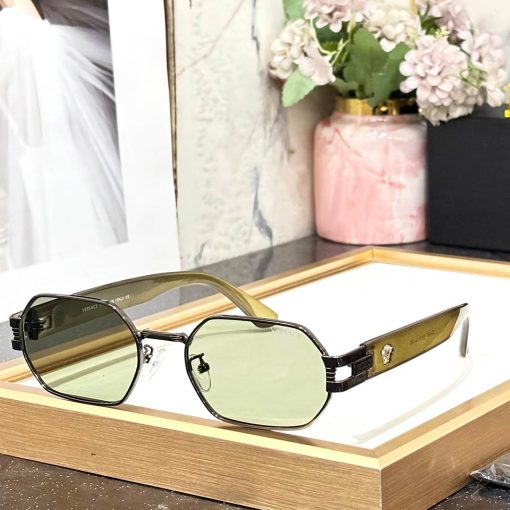 VRSC Luxe 457 Unisex Wayfarers - Image 3