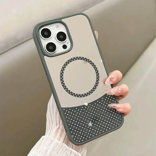 Glam Mirror MagSafe Case with Rhinestones - Image 7