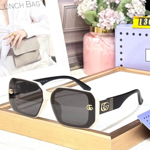 GC Luxe 1307 Unisex Wayfarers - Image 2