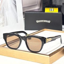 CHRM HRTS Luxury Premium 18 Wayfarers