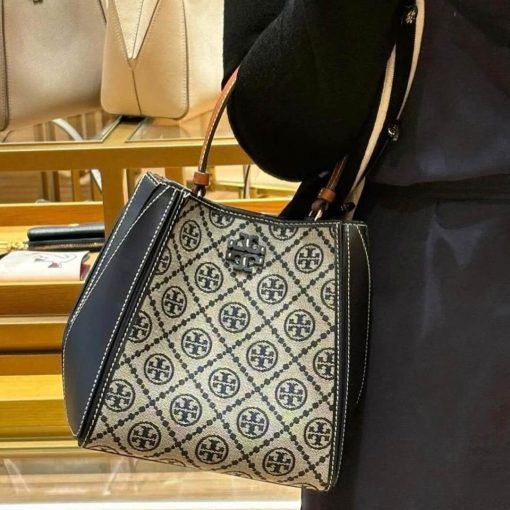 TORY BURCH MCGRAW BUCKET BAG - Image 4