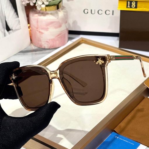 GC Premium Luxury 18 Women Wayfarers - Image 8