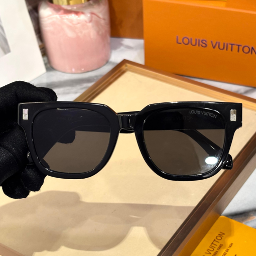 LV Luxury Premium 1597 Wayfarers - Image 3