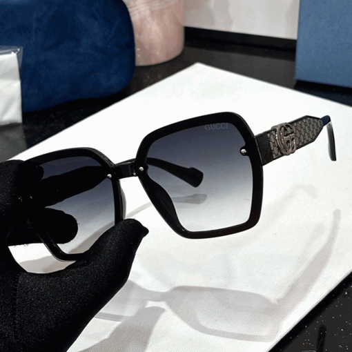GC Premium Luxury 23137 Women Wayfarers - Image 8