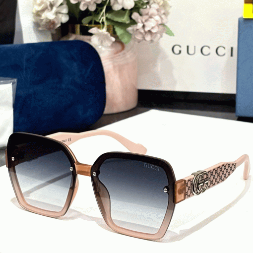 GC Premium Luxury 23137 Women Wayfarers - Image 3