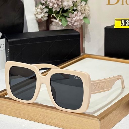 DR Premium Luxury 535 Women Wayfarers - Image 3