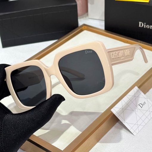 DR Premium Luxury 535 Women Wayfarers - Image 7