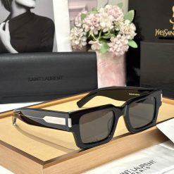 Alternative view of YSL Premium Luxury 752 Wayfarers