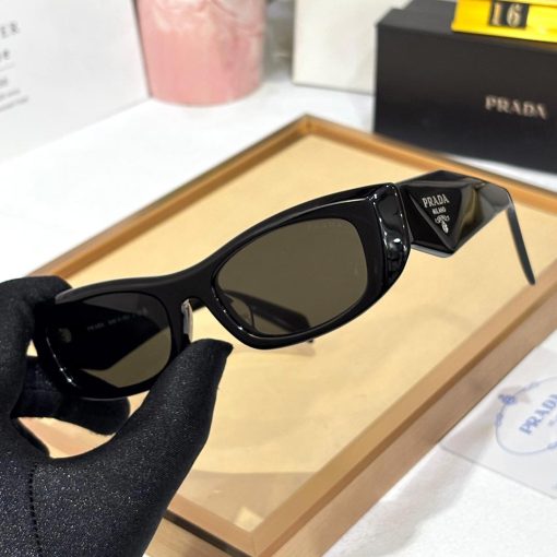 PRDA Premium Luxury 16 Women Wayfarer - Image 3