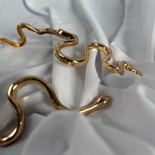 Medyora- Elegant Gold Collar Necklace - Image 5