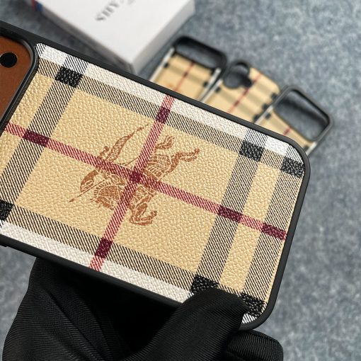 BB Heritage Knight Plaid Case - Image 6