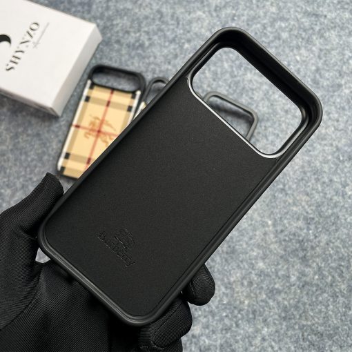 BB Heritage Knight Plaid Case - Image 10