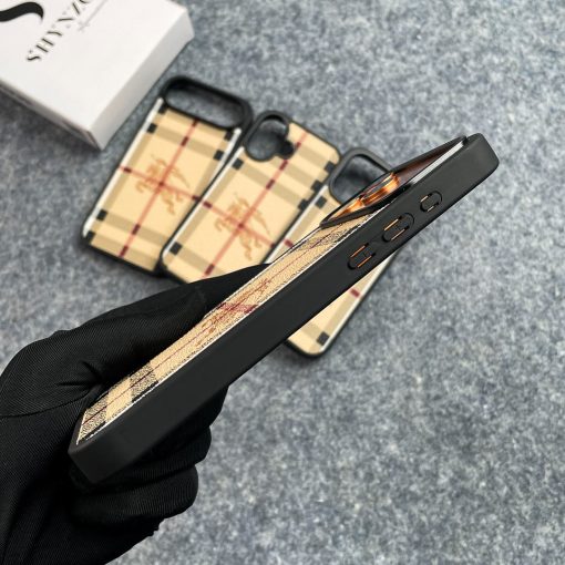 BB Heritage Knight Plaid Case - Image 9