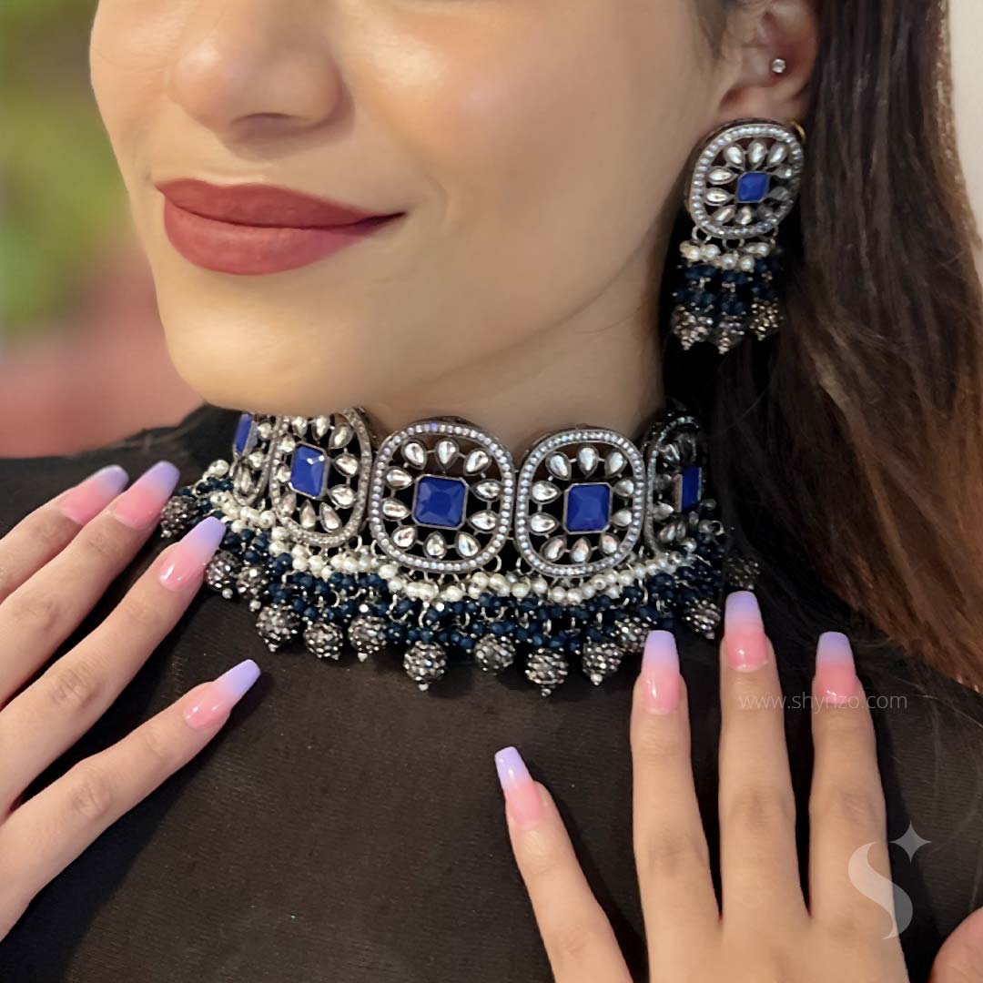 MASTANI- Festive Blue Choker Set