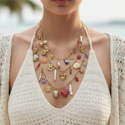 Maréa — The Three-String Neckpiece