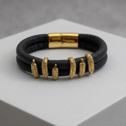 Alternative view of Eagle Strike Talon Band